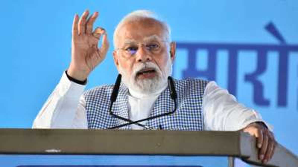 पीएम मोदी आज लक्षद्वीप पहुंचेंगे, कई विकास परियोजनाओं की करेंगे शुरुआत पीएम मोदी आज लक्षद्वीप पहुंचेंगे, कई विकास परियोजनाओं की करेंगे शुरुआत